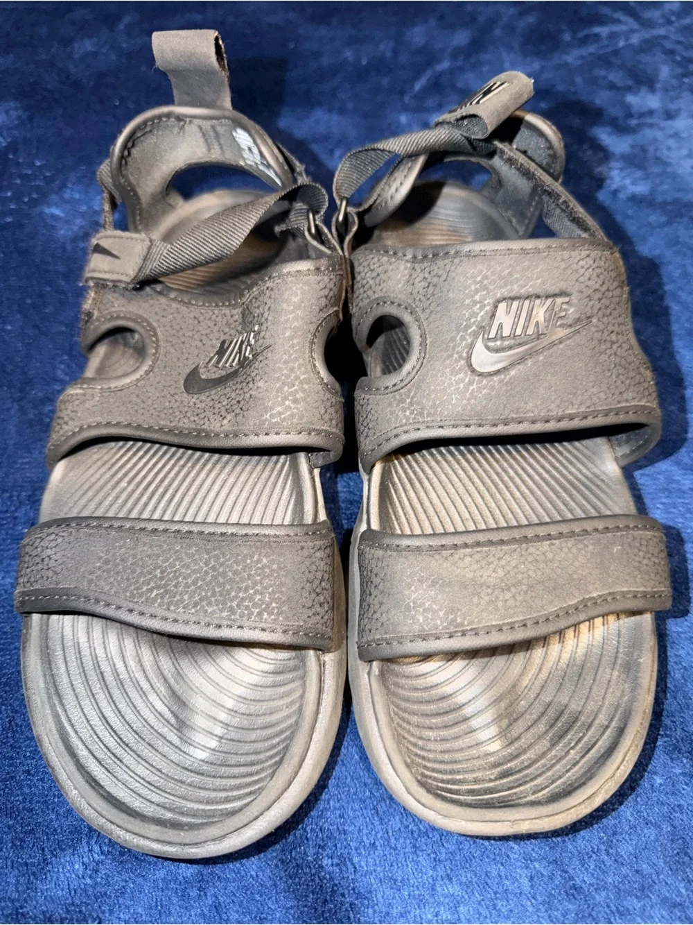 Nike Kids Black Adjustable Hook-and-Loop Sandals
